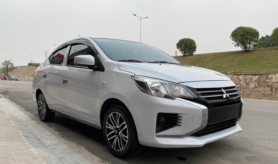Mitsubishi Car Rentals in Dubai Mitsubishi Car Rentals in Dubai