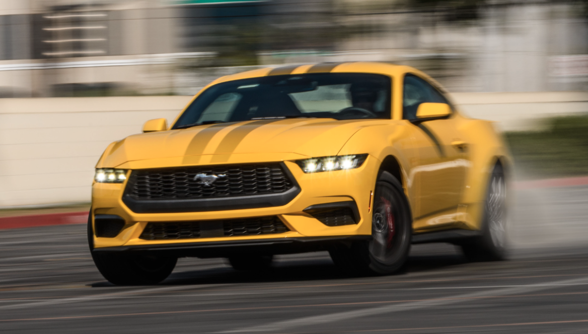 Mustang Rent in Dubai